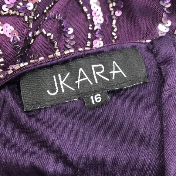 J Kara Embellished A-Line Gown and Scarf - Picture 7 of 9